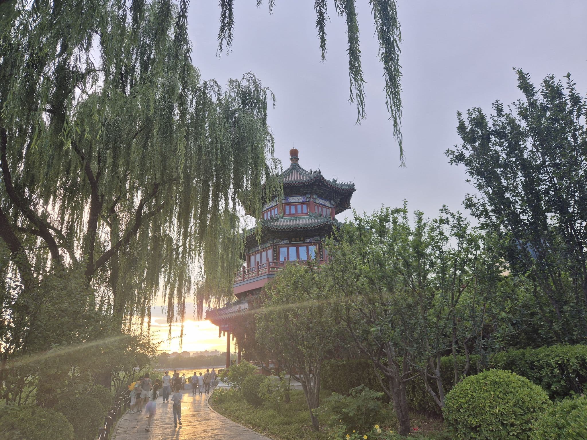 Sunset at Houhai Lake